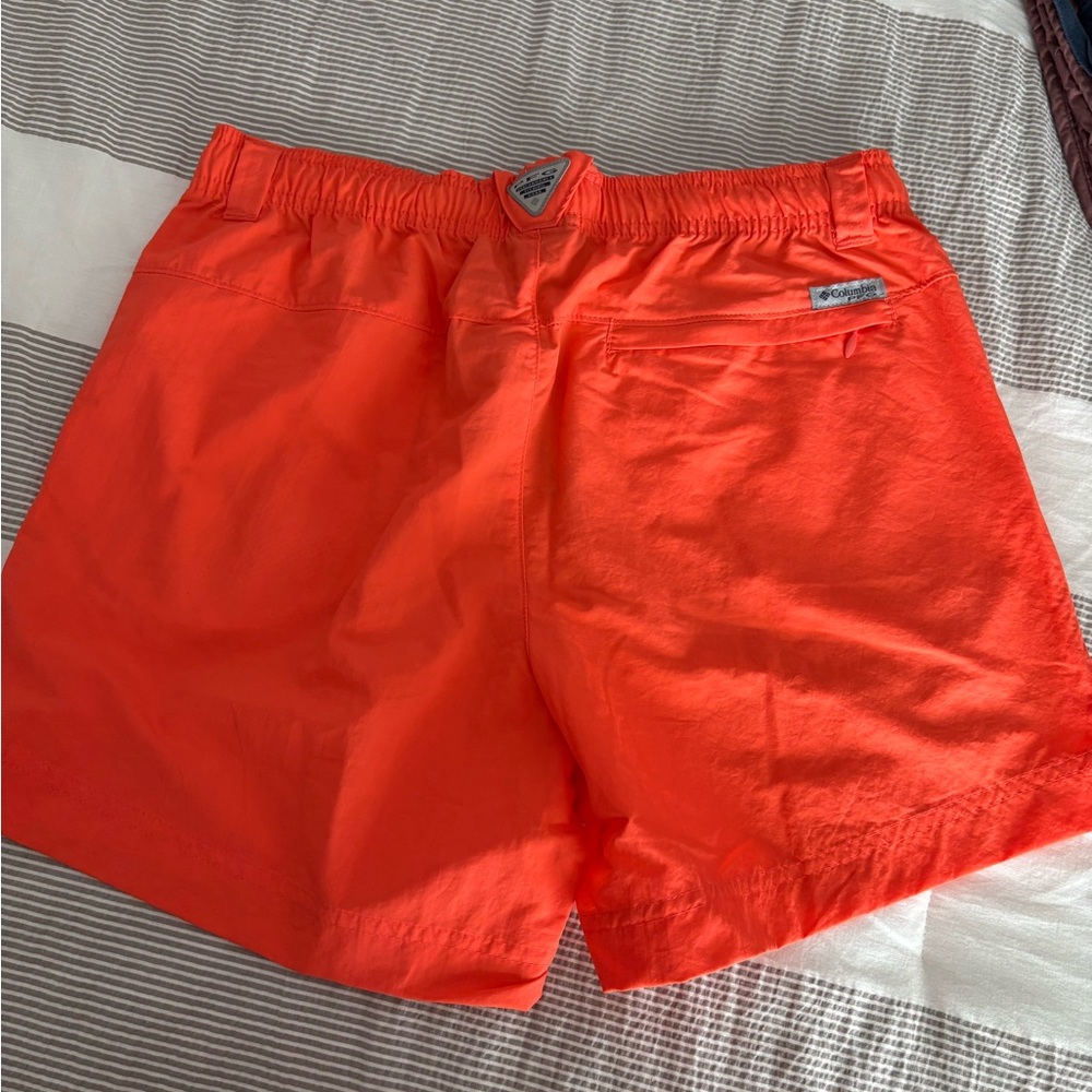 Columbia Women’s Bold Orange PFG Rugged water shorts Size: M - Picture 5 of 6